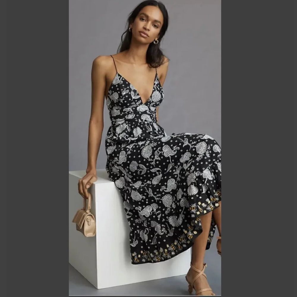 Anthropologie Maeve Embroidered Midi Dress Boho Floral Pockets XXS - Picture 3 of 6